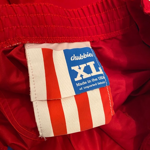 Chubbies Red USA Snap Off Shorts XL - Picture 3 of 3